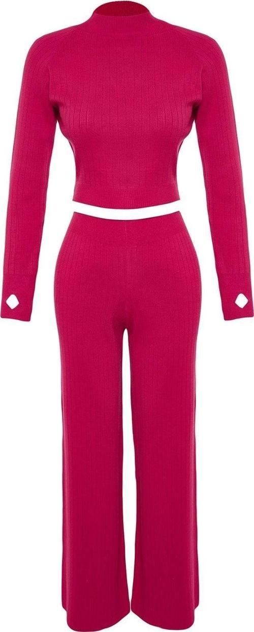 Tarz Kadın Modern Moda Normal Bel Boru Paça Dik Yaka Crop Parmak Detaylı Triko Alt-Üst Takım