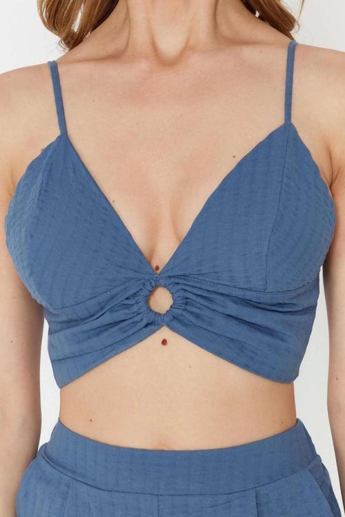 Moda Dokuma Düz V Yaka Plaj Dokuma Aksesuarlı Bluz Şort Takım