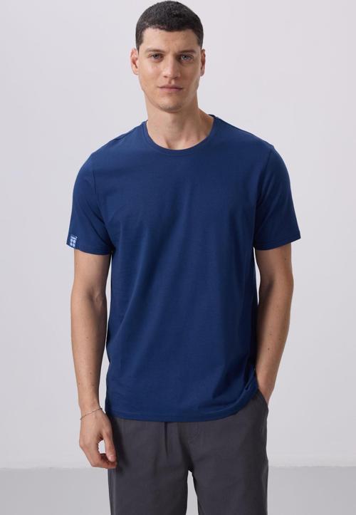 İndigo Erkek Basic Kısa Kol Standart Kalıp O Yaka T-shirt - 87911