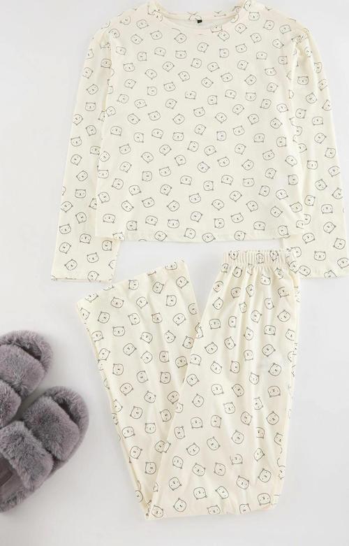 Tarz Rahat Uzun Kollu Geniş Paça %100 Pamuklu Ayıcık Desenli Örme Pijama Takımı