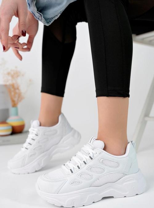 Günlük Kadın Spor Ayakkabı Bağcık Yüksek Kalın Taban Nefes Alan Oval Burun Rahat Hafif Sneaker 1001