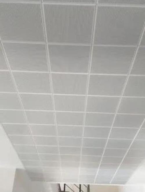 30x30 Clip-in Metal Asma Tavan Tam Takım Alüminyum Sistemi 5 M2