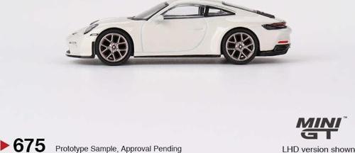 675 Porsche 911 (992) GT3 Touring Crayon