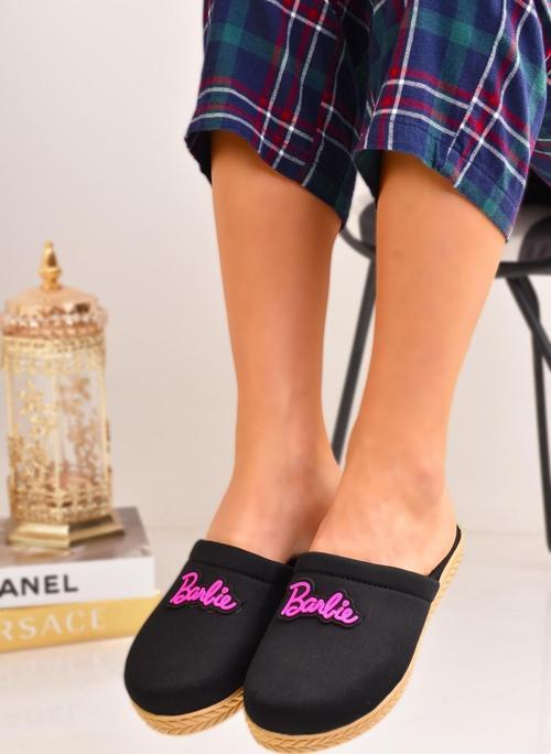 Barbie Yazılı Kadın Ev Terliği
