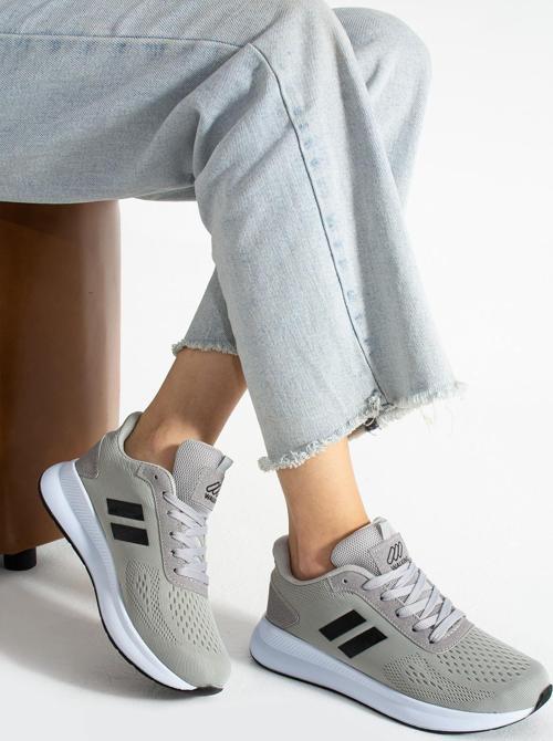 Kadın Sneaker Ayakkabı Hava Alan Konforlu Ve Esnek Kullanışlı Hava Alan Ortapedik Spor Ayakkabı