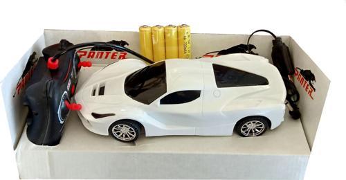 Beyaz Şarjlı Full Fonksiyon Uzaktan Kumandalı Yarış Arabası 1:20 Panter