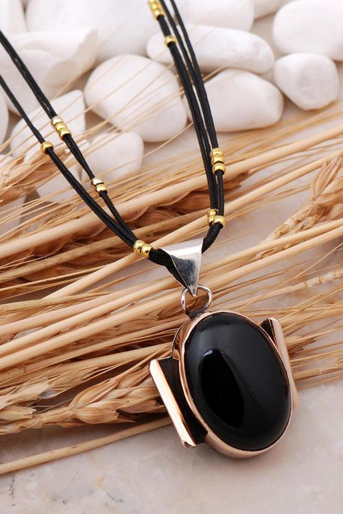 Oniks Taşlı Elişi Gümüş Kolye 39