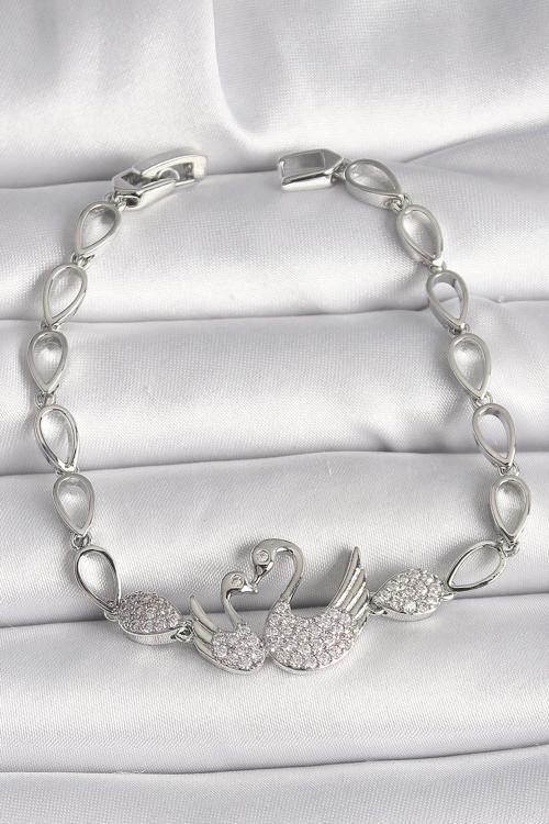 Pirinç Gümüş Renk Zirkon Taşlı Kuğu Figür Damla Zincir Model Kadın Bileklik - EBJ250308W31959