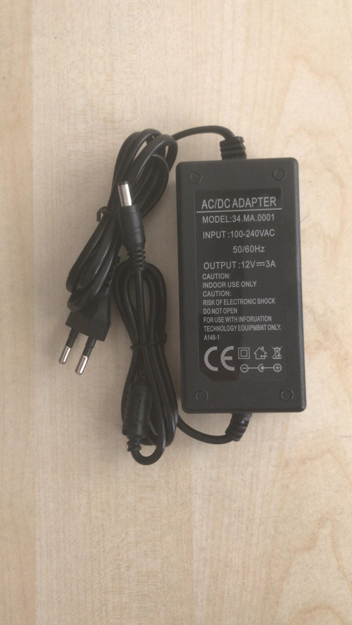 34.MA.0001 12 VOLT - 3 AMPER 5.5*2.5 UÇLU PLASTİK KASA MASAÜSTÜ ADAPTÖR