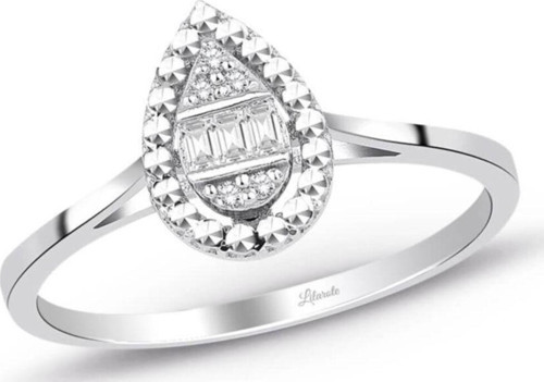 0.06 Ct. Modern Tasarım Baget Pırlanta Yüzük