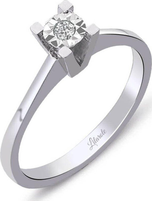 0.06 Ct. Kare Tektaş Pırlanta Yüzük