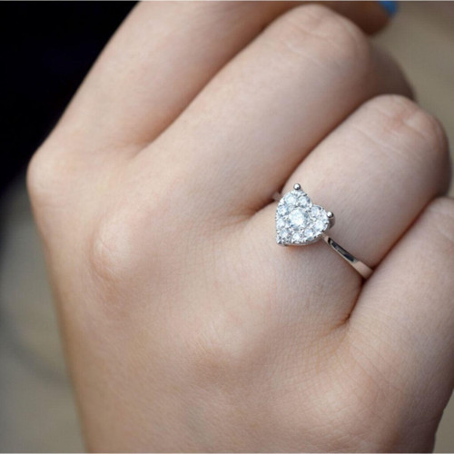 0.33 Ct. Kalp Model Pırlanta Yüzük