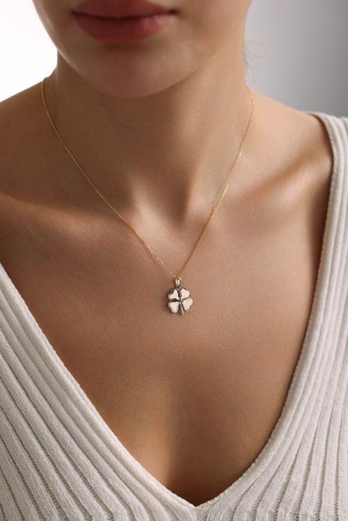 Kalemli Two Tone Yonca Kolye 55 cm