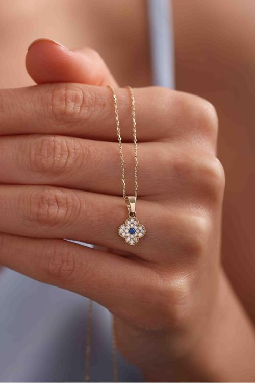 Orta Boy Taşlı Yonca Kolye 50 cm