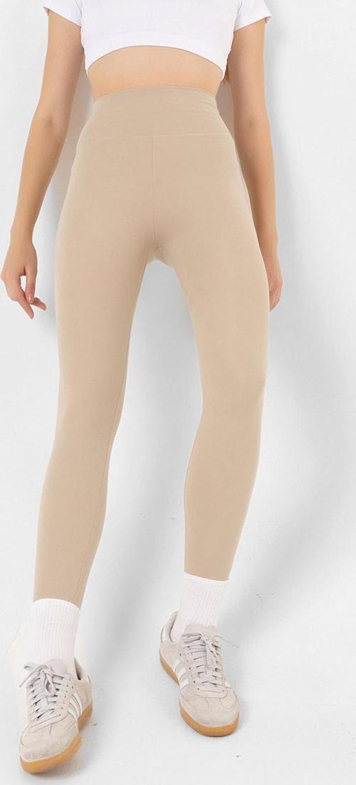 Karyoka Dikiş Detaylı Toparlayıcı Sportif Detaylı Ekstra Esnek Kadın Tayt @Amazon