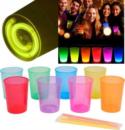 Karanlıkta Yanan Gece Işığı Mega Glow Bardaklar 8 Adet 8.5 x 10.5 cm