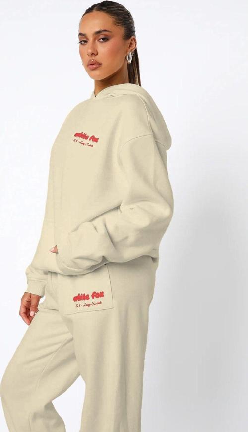 White Fox Krem Kadın Era 8 Lounge Essentials Yazılı Kapüşonlu Oversize Hoodie