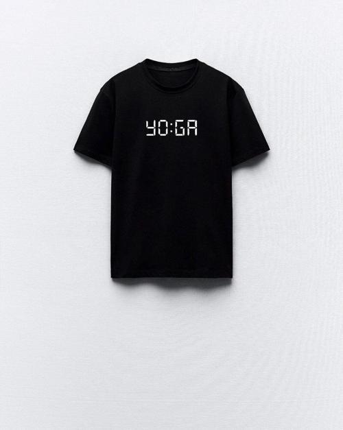 Yoga Yazı Baskılı Siyah Kadın T-Shirt