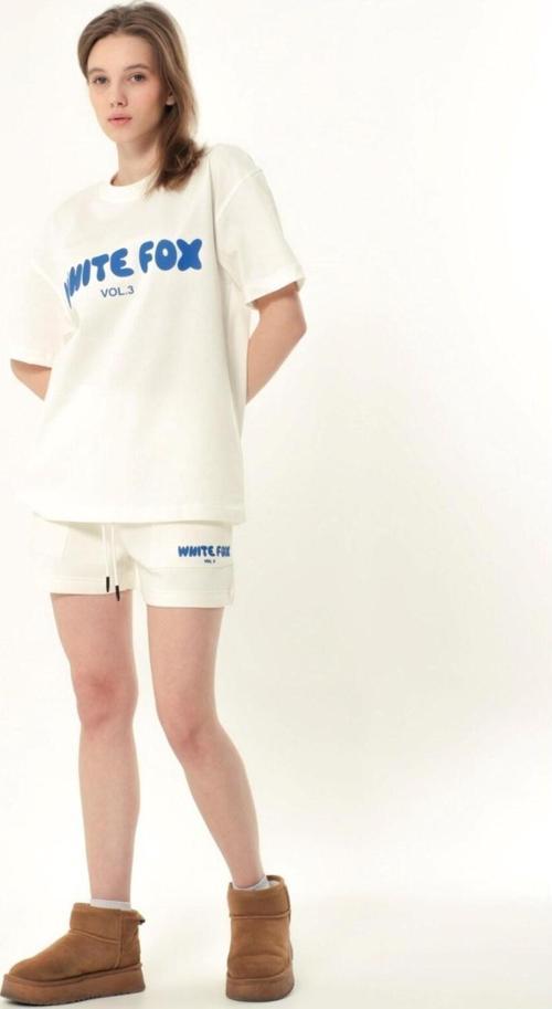 Kadın %100 Pamuk Şort  Yüksek Rubber Baskı Rahat Ve Şık Tasarım