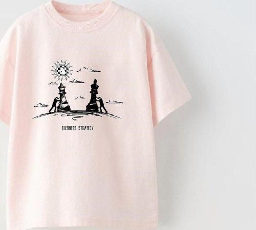 Busıness Stratecy Yazılı Yürüyen Satranç Tasarım Baskılı Pembe Çocuk T-Shirt