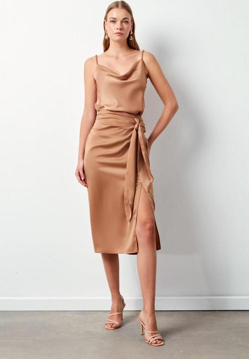 Bağlamalı Saten Etek - Camel