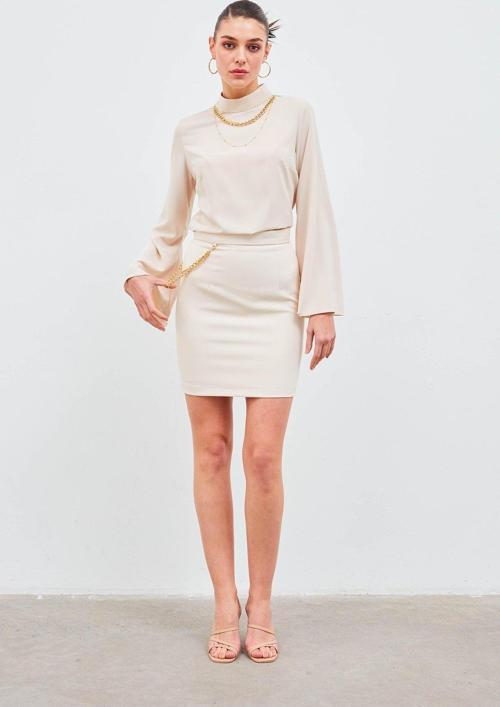 Zincir Aksesuarlı Mini Etek - Bej