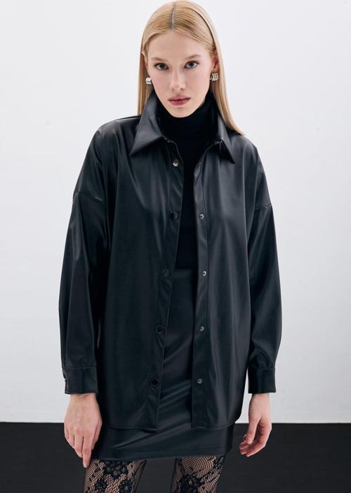 Çıtçıtlı Deri Gömlek - Siyah