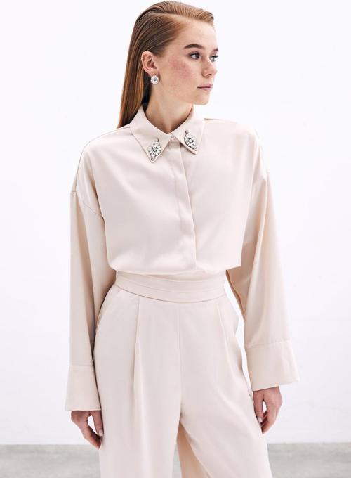 Aksesuar Detaylı Gömlek - Bej