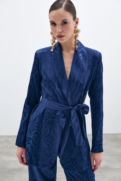 Kuşaklı Desenli Uzun Ceket - Lacivert