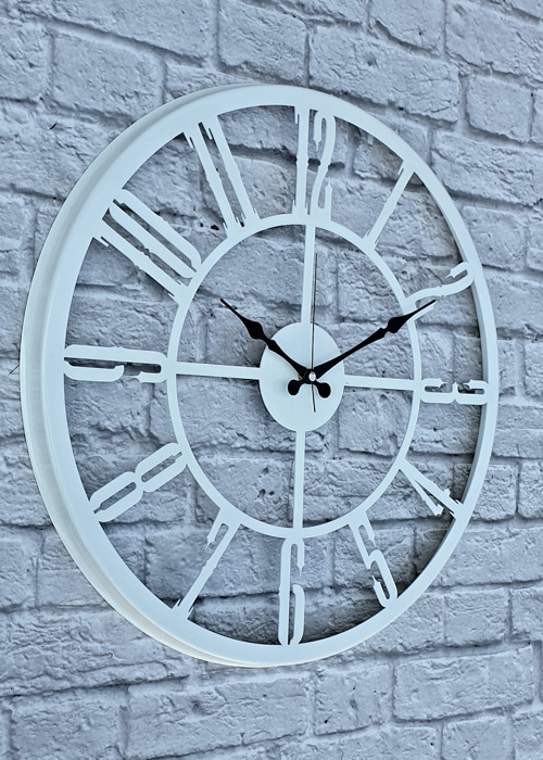 Beyaz Renkli Metal Duvar Saati Çap 50 Cm