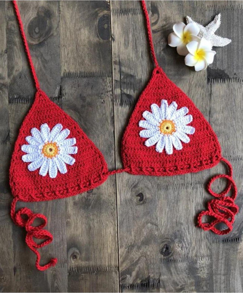 Kırmızı Tığ Örgü Bikini Üstü