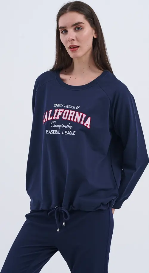 ’dan Yeni Sezonun Gözdesi  Sweatshirt