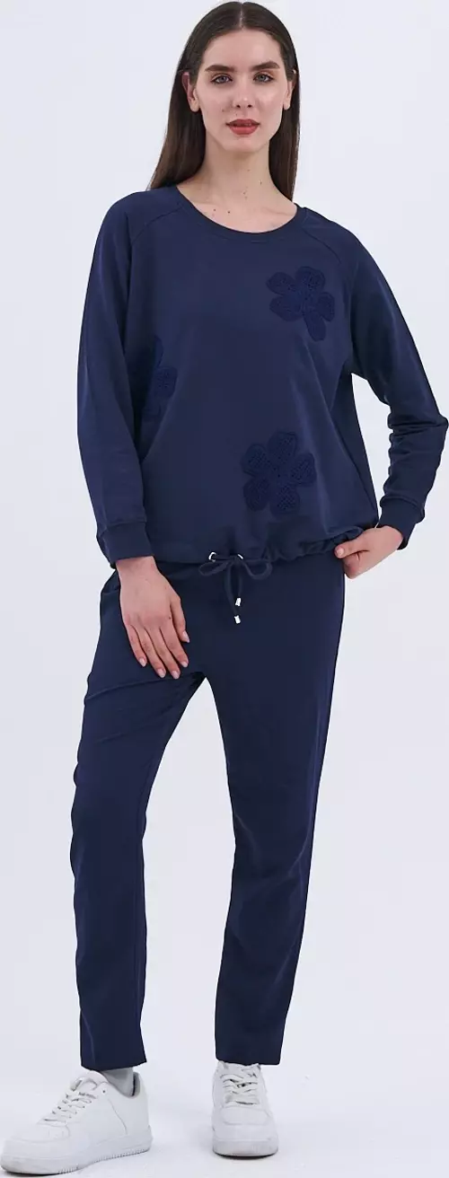 - Modern ve Şık Sweatshirt