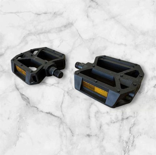 ZOZO Pedal HF-605 Mtb Reflektörlü Bisiklet Pedalı Plastik Dış Yüzey Siyah Geniş Bisiklet Pedal