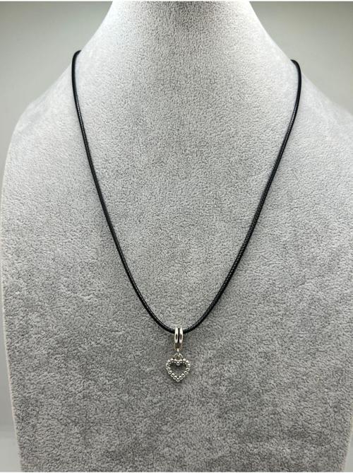 Tanecikli Kalp Kolye