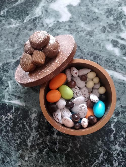 Şekerlik - Dekoratif Yuvarlak Kapaklı Beton Kutu