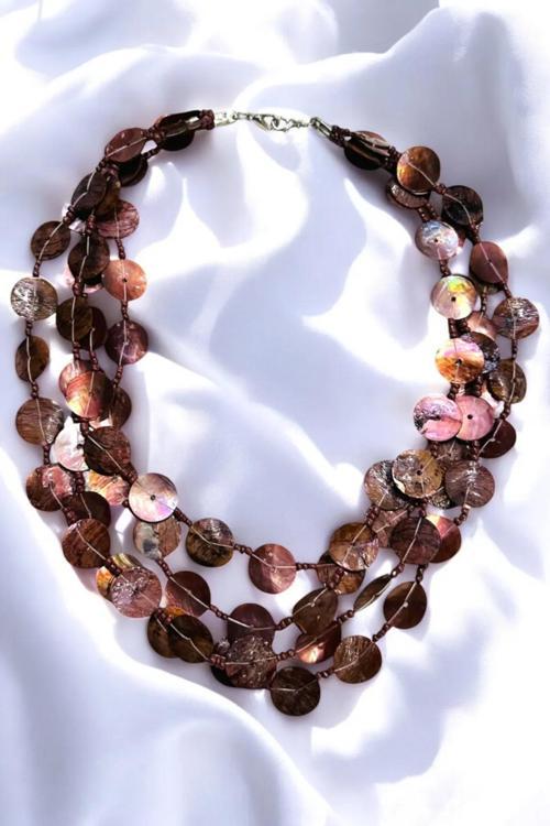 DÜĞME SEDEF DOĞALTAŞLI ÇOKLU BONCUK KOLYE