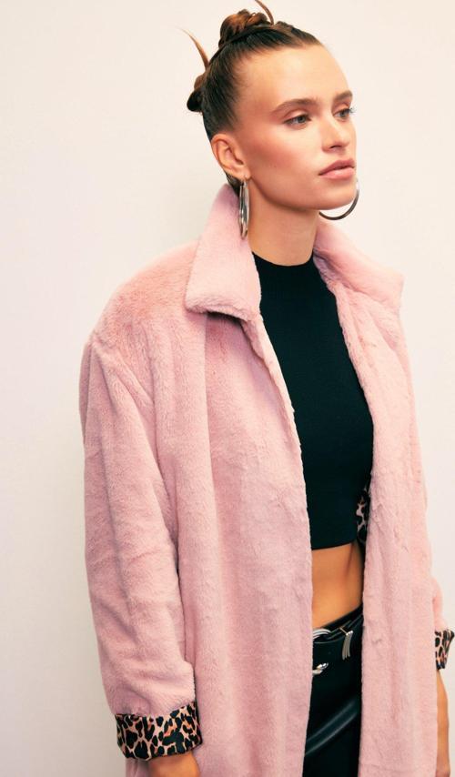 Leopar Astarlı Peluş Kaban - Pudra