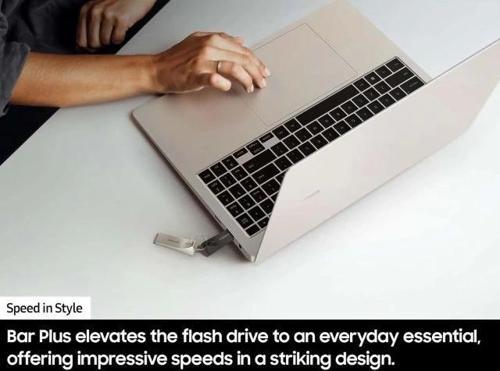 BAR Plus USB 3.2 Flash Bellek 512 GB  512 GB Silver