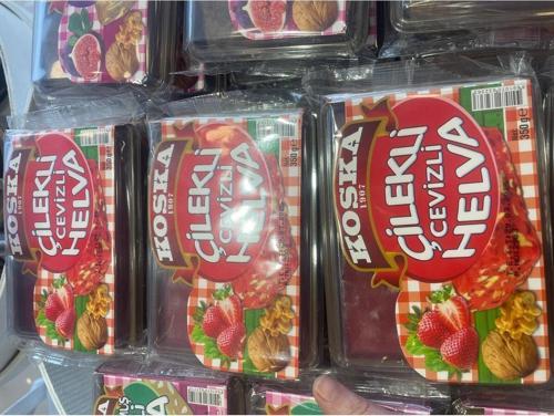Çilekli Cevizli Helva 350 Gr Koli 12 Adet