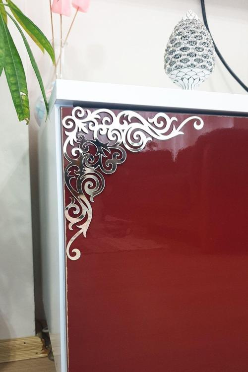 Dekoratif Kapak Köşe Dekoru Ayna Pleksi Klasik Gümüş