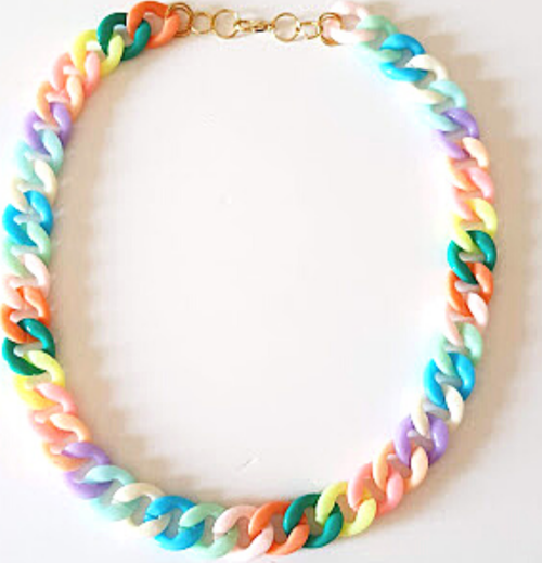 AKRİLİK ZİNCİR RENKLİ KOLYE SOFT