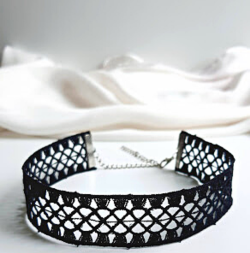GOTİK SİYAH DANTEL GÜPÜR CHOKER KOLYE