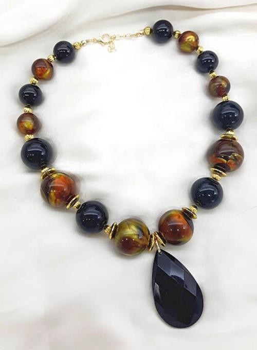 ÖZEL TASARIM KEMİK DAMLA KOLYE