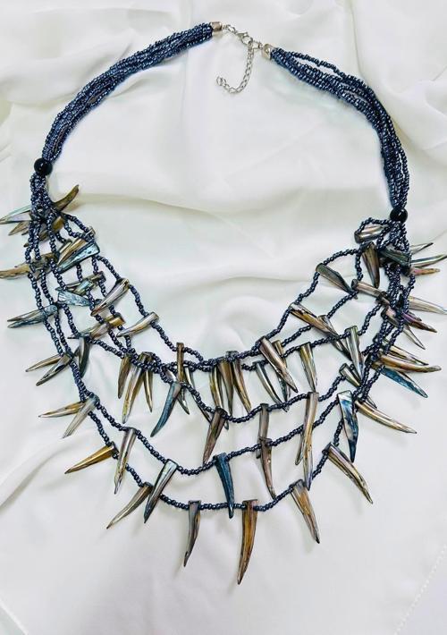 TASARIM DOĞALTAŞ SEDEF ÇOKLU BONCUK KOLYE