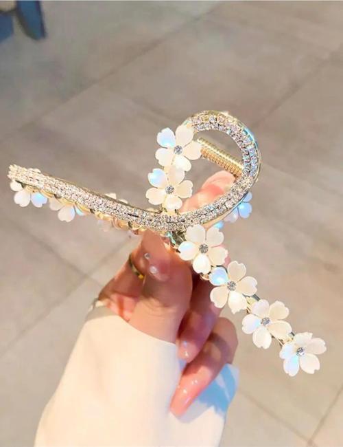 SEDEF ZARİF ÇİÇEK TAŞLI  METAL MANDAL TOKA  12 CM