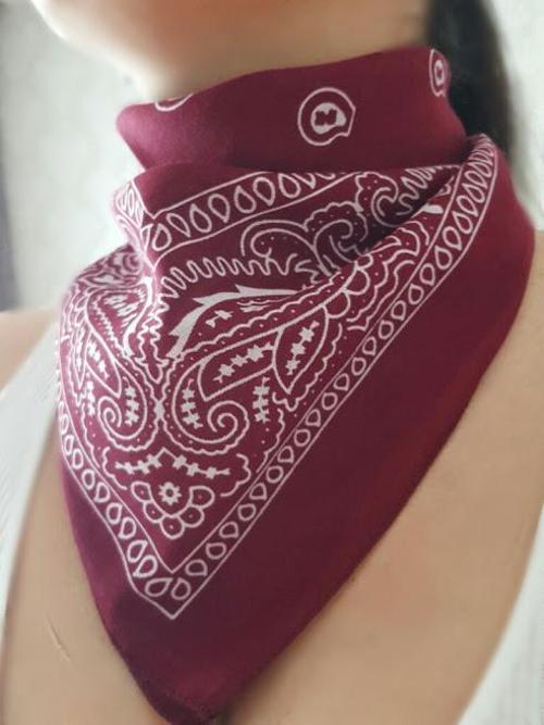 ŞAL DESENLİ BANDANA