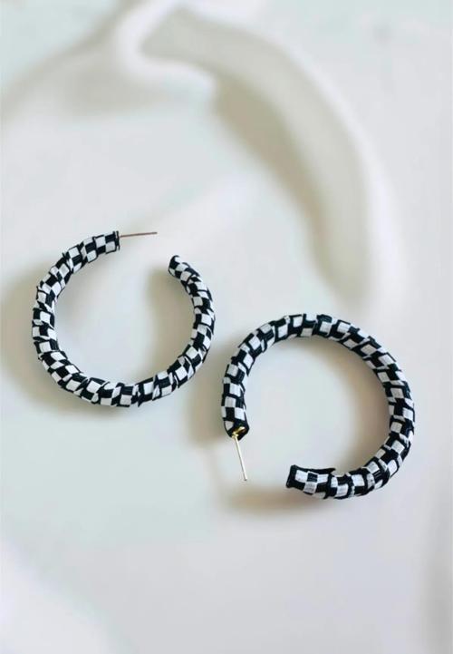 ZEBRA KUMAŞ TASARIM HALKA  KÜPE 5 CM.