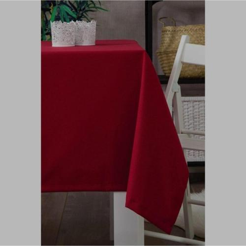 Leke Tutmaz Dertsiz Masa Örtüsü Kırmızı 140 X 140 Cm