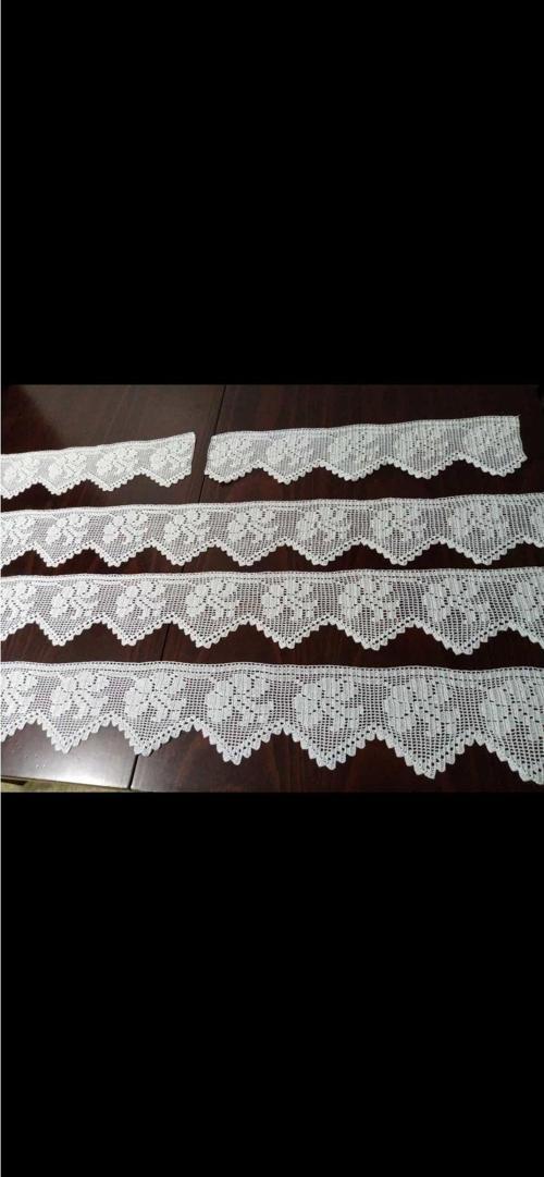 El Işi 3 Etek 2 Yastık Pikelik Dantel Takımı